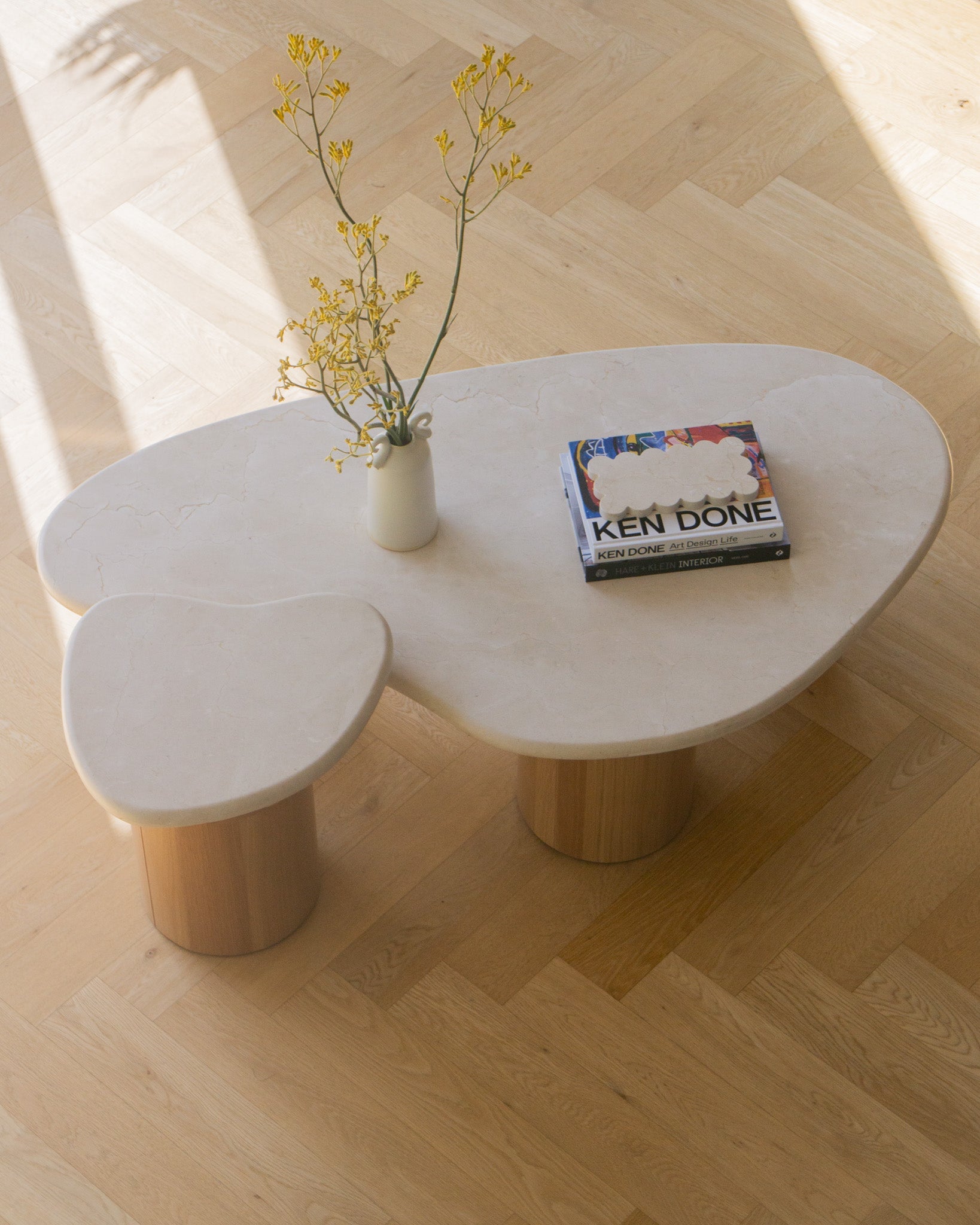 Marble cream deals coffee table