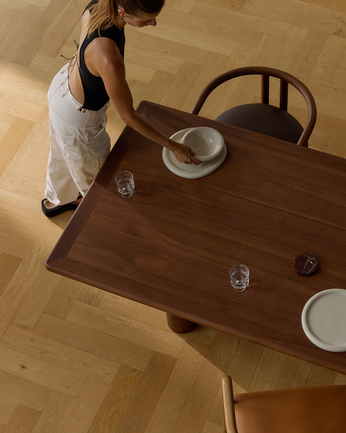 Elio Rectangle Dining Table Walnut