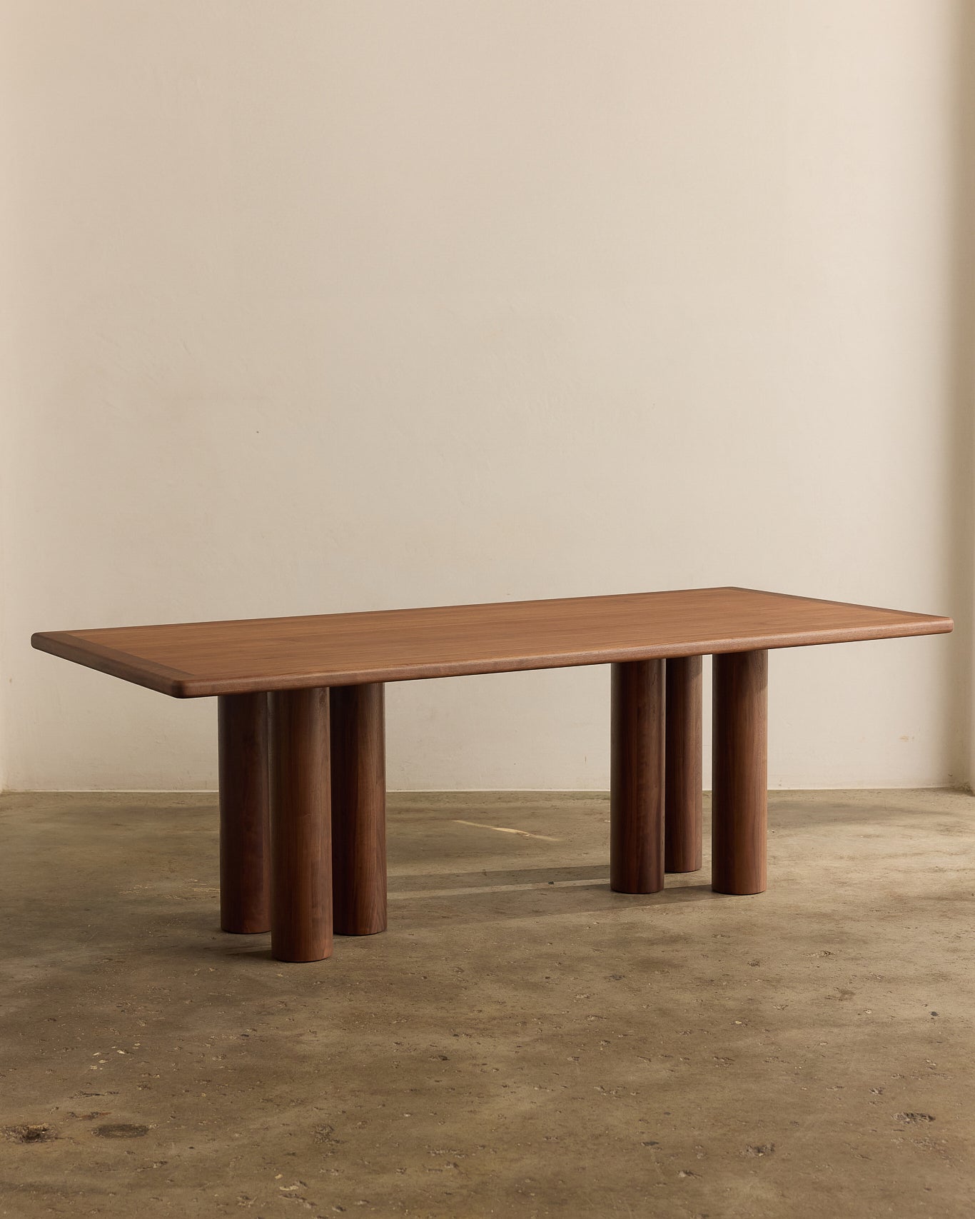 Elio Rectangle Dining Table Walnut