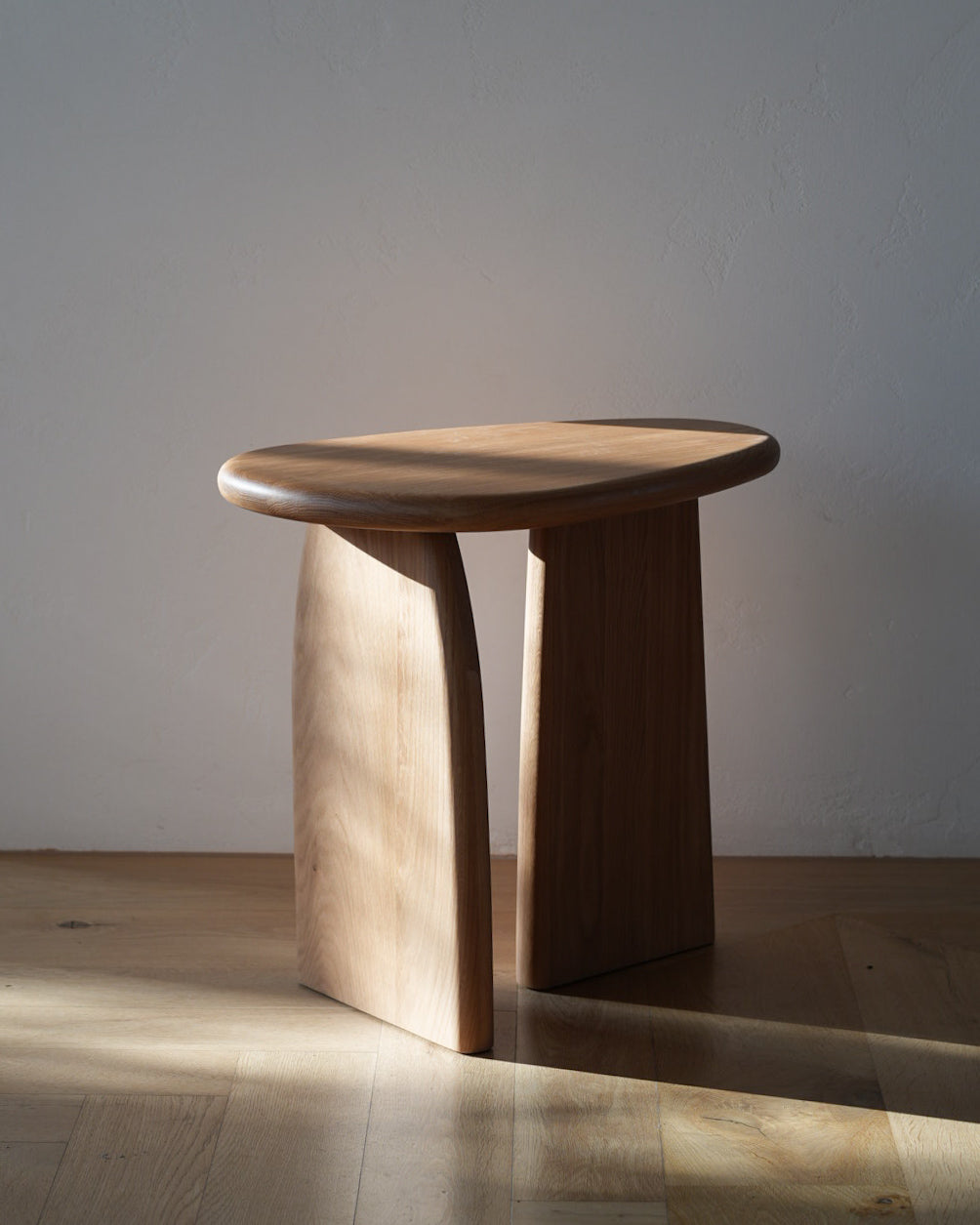 Beau Oak Side Table - Fleur Studios