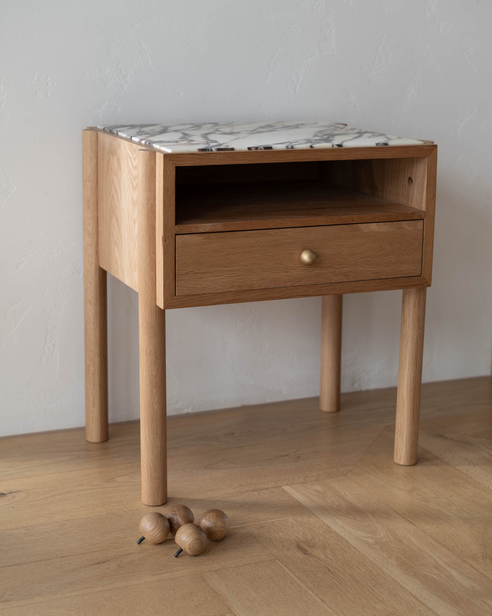 Naomi Oak Viola Bedside - Fleur Studios